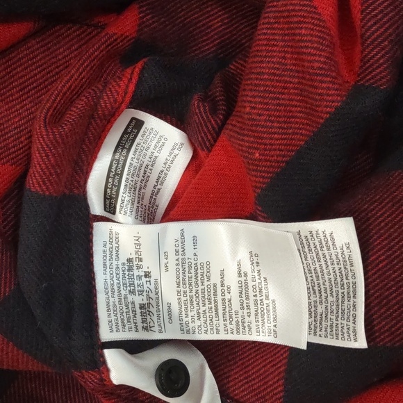 NWT HAS DEFECT LEVI'S RED AND BLACK BARSTOW WESTERN FLANNEL SHIRT XXL - Picture 12 of 16